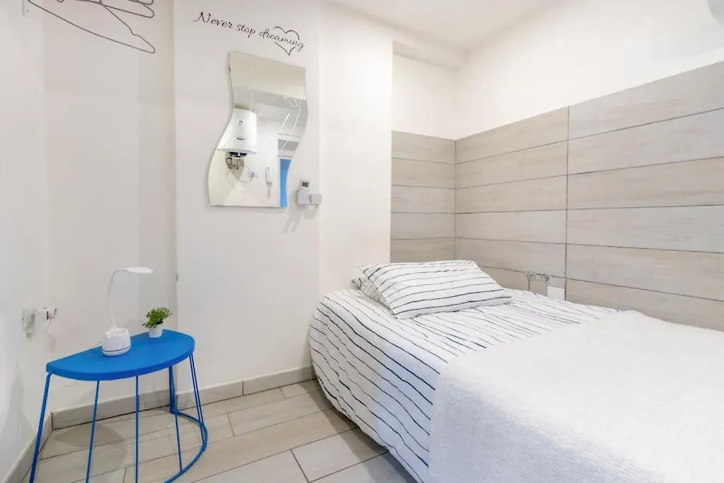Bernabei Due Apartment Parma 0*,